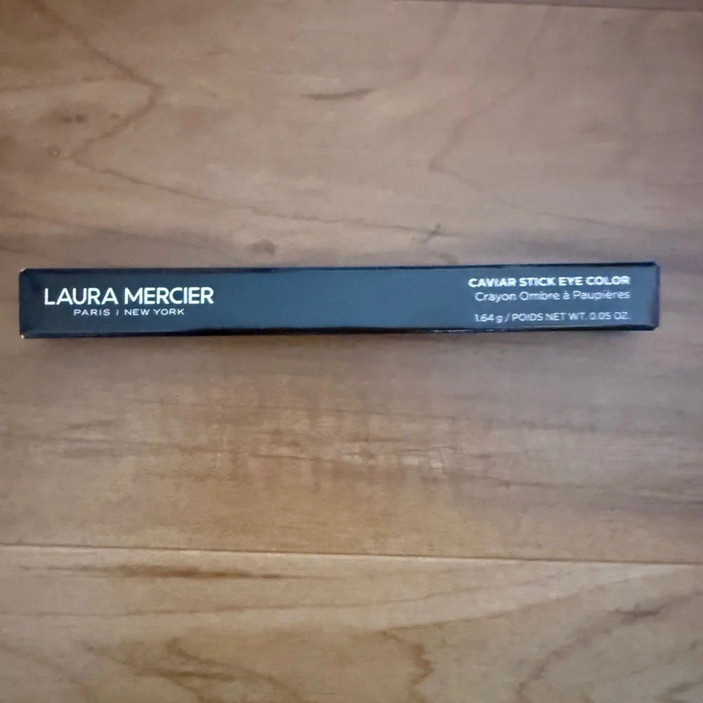 laura mercier